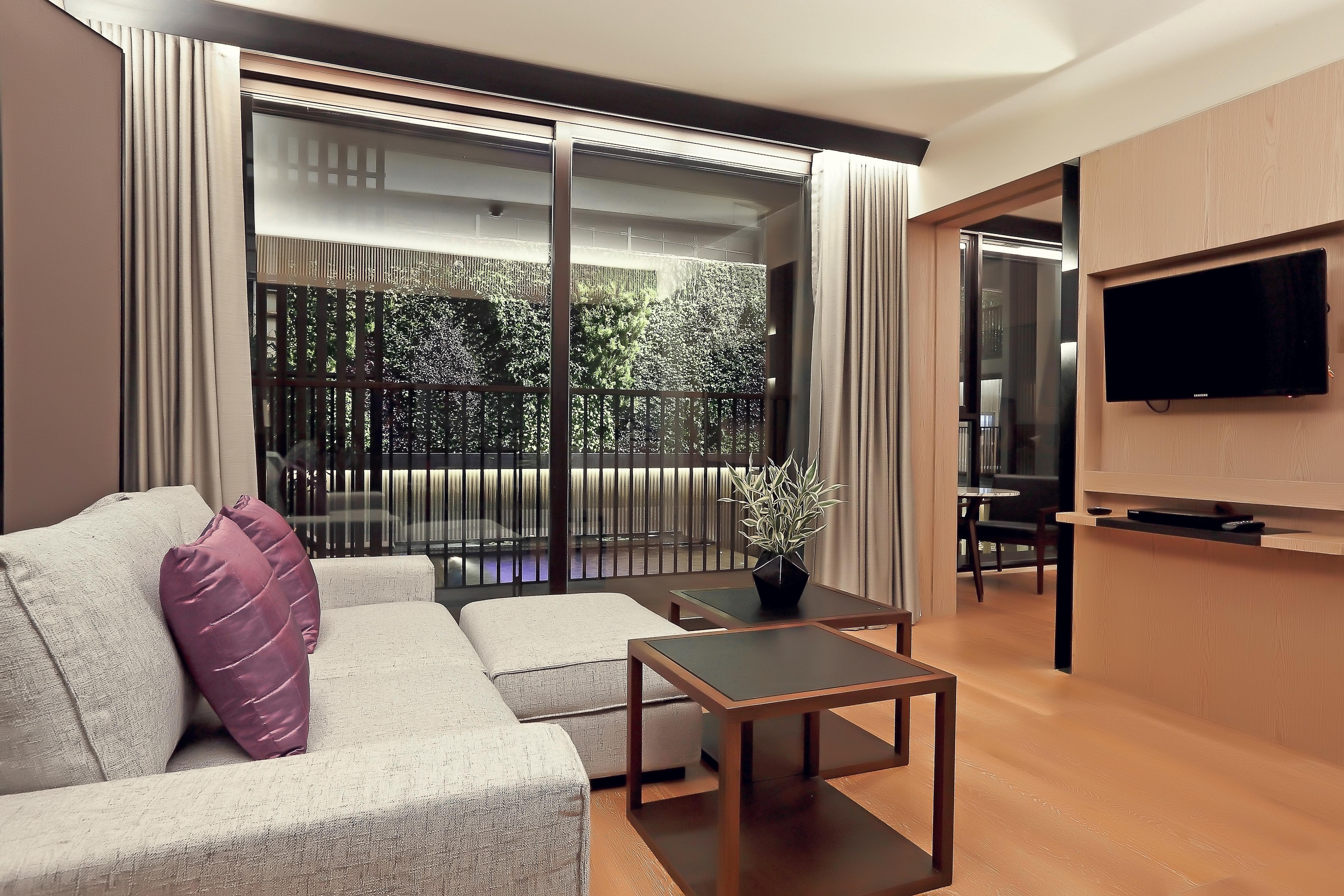 Arcadia Suites Bangkok Buitenkant foto