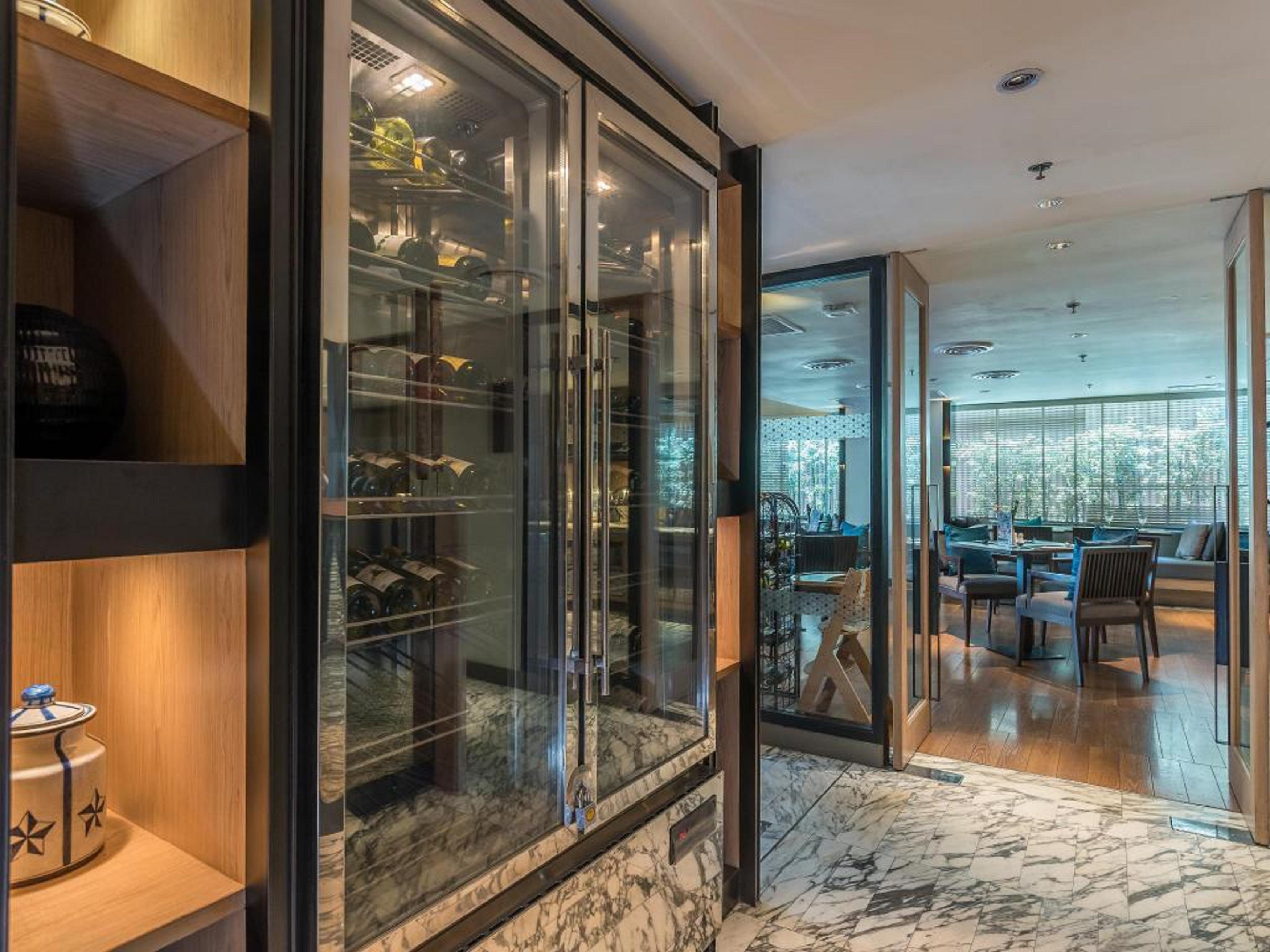 Arcadia Suites Bangkok Buitenkant foto