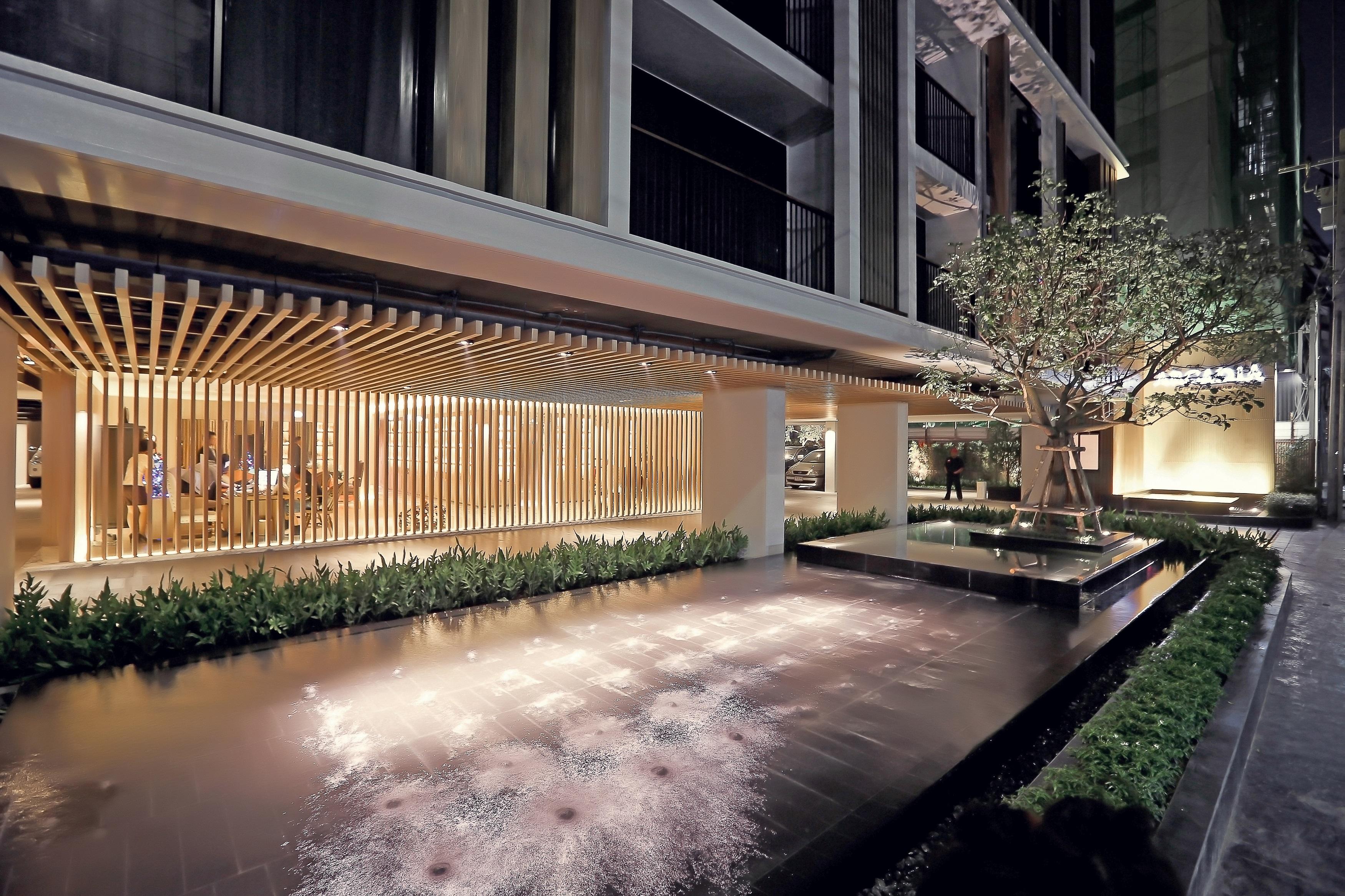 Arcadia Suites Bangkok Buitenkant foto