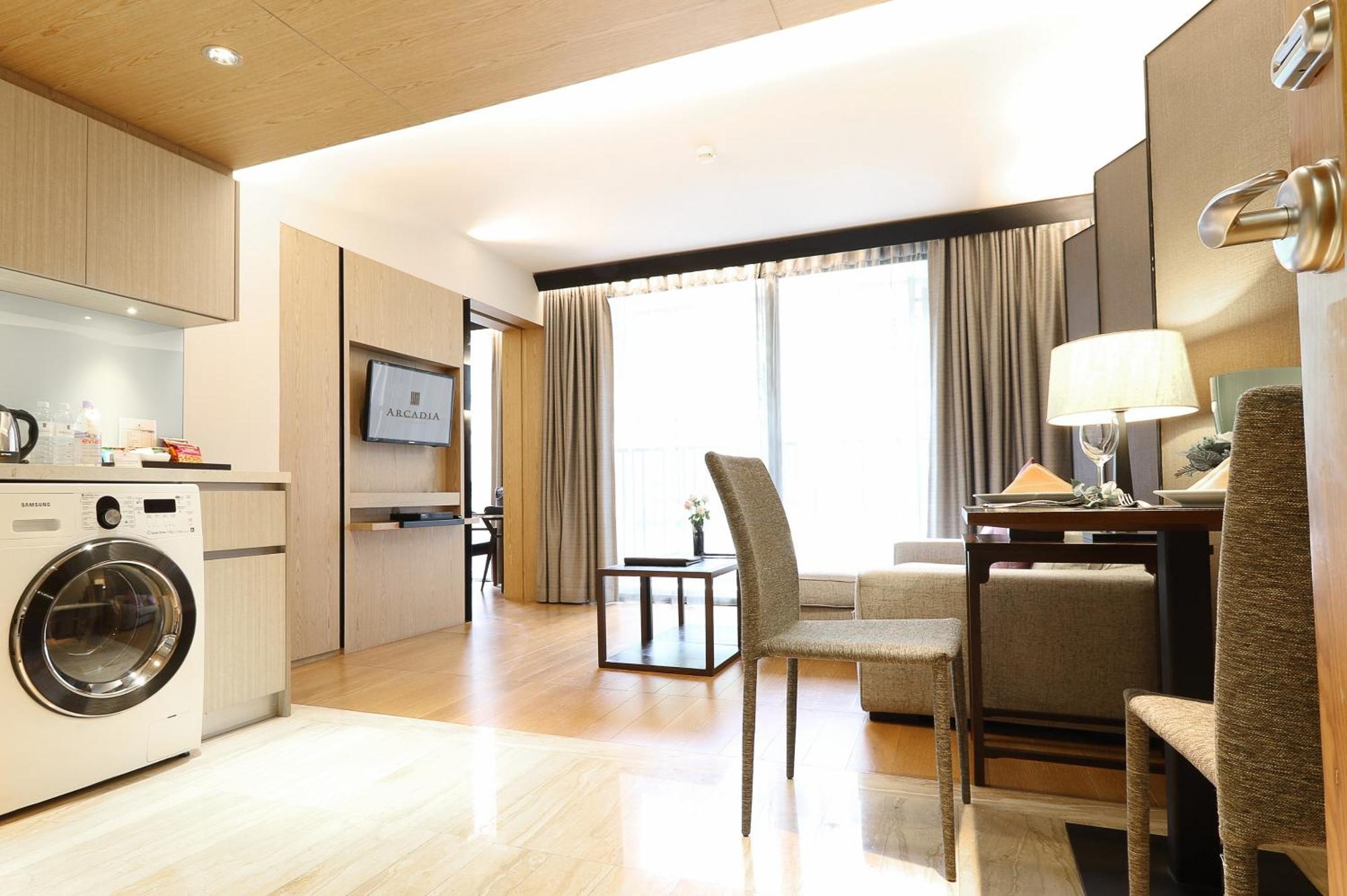 Arcadia Suites Bangkok Kamer foto