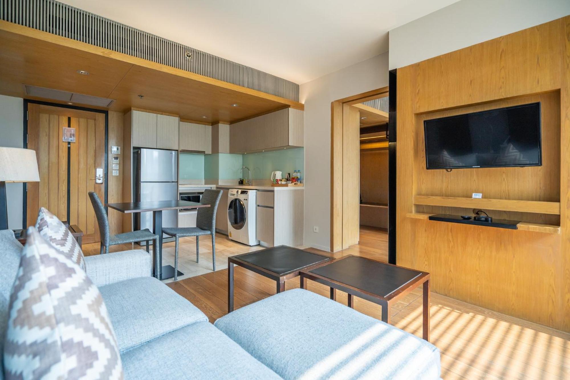 Arcadia Suites Bangkok Buitenkant foto